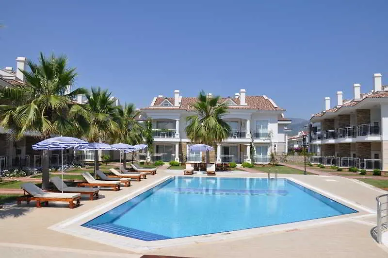 Blue Green Apartment فتحية