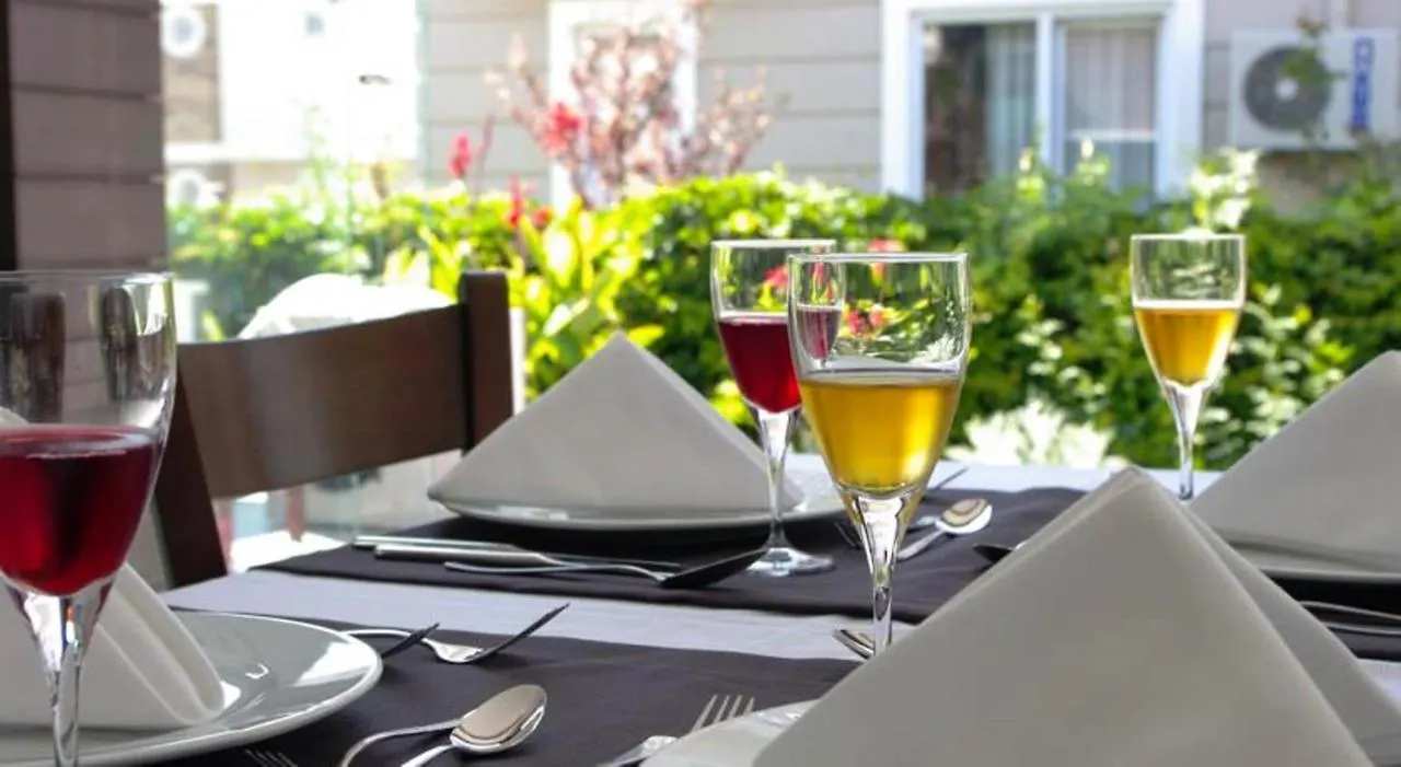 Blue Green Apartment فتحية